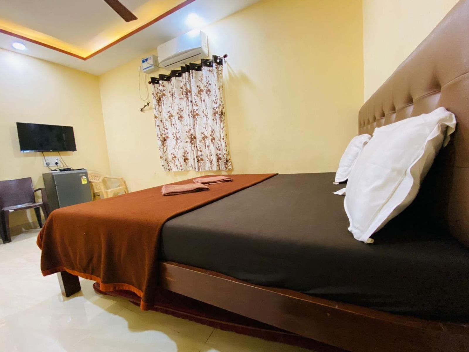 Sevrina Beach Inn Calangute Exterior photo